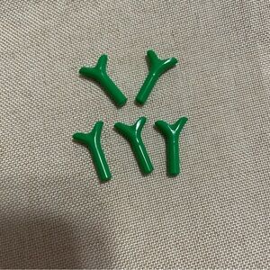 LEGO Green Plastic Y-Shaped Pieces (5 Pieces)